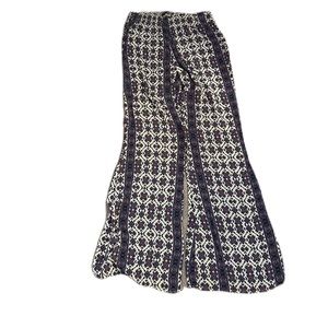 Slowly Detailed Pants